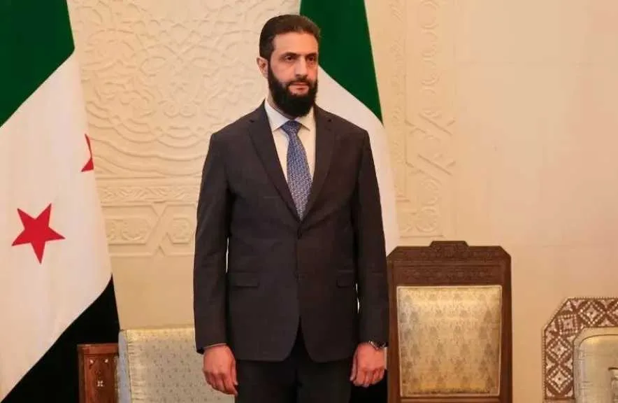 تفاصيل محاولة اغتيال أحمد الشرع في درعا كما كشفتها وزارة الإعلام السورية تفاصيل محاولة اغتيال أحمد الشرع في درعا كما كشفتها وزارة الإعلام السورية