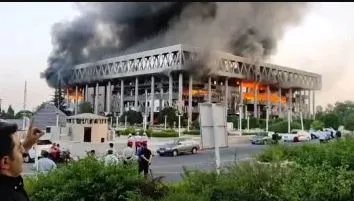 إغلاق قنوات البث: كيف أصبحت مباني التلفزيون أهدافًا عسكرية؟