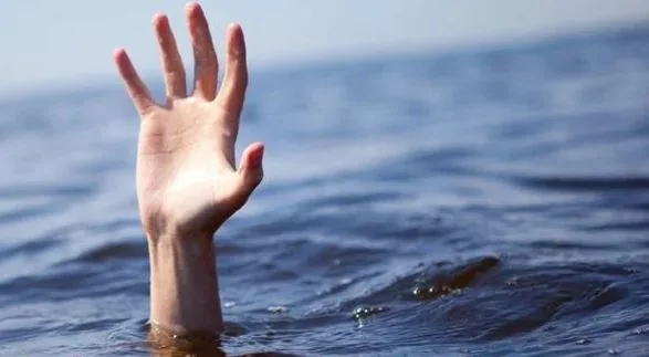 وفاة صياد غرقاً في بحيرة البرلس بكفر الشيخ وفاة صياد غرقاً في بحيرة البرلس بكفر الشيخ