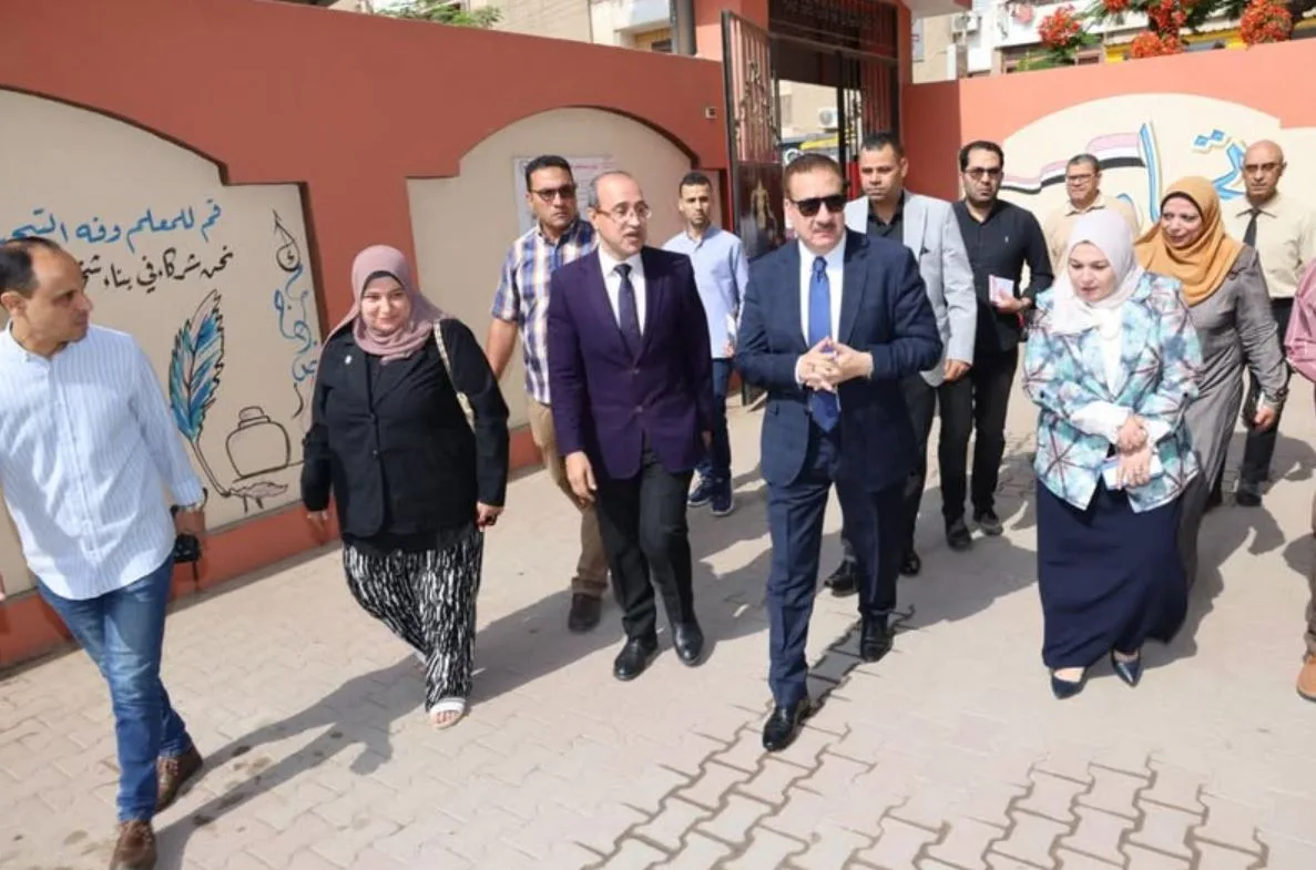محافظ المنوفية يعلن عن انطلاق قافلة طبية مجانية للكشف المبكر وعلاج الأورام. محافظ المنوفية يعلن عن انطلاق قافلة طبية مجانية للكشف المبكر وعلاج الأورام.