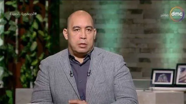 بين الانتقاد وحرية التعبير: الكاتب الصحفي أحمد الخطيب يعتذر عن إساءة الأزهر ويطلب الصفح. بين الانتقاد وحرية التعبير: الكاتب الصحفي أحمد الخطيب يعتذر عن إساءة الأزهر ويطلب الصفح.