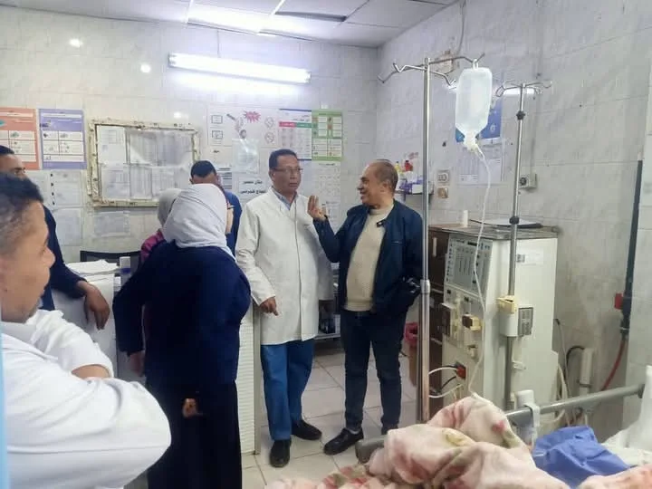 وكيل الصحة في الوادي الجديد يقوم بجولة تفقدية في المستشفيات والوحدات الصحية بالداخلة وبلاط