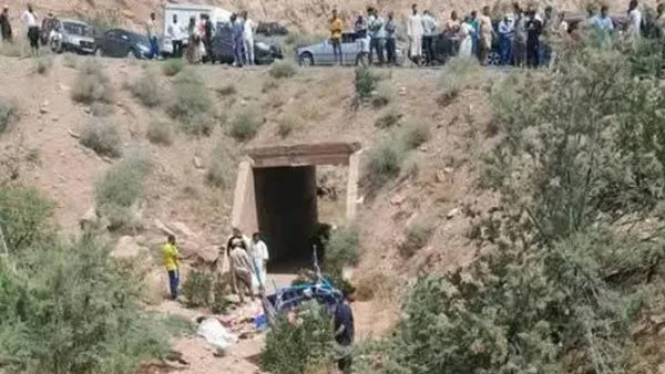 أصغر الضحايا عمره 9 سنوات.. 8 قتلى في حادث انقلاب ‘تريبورتور’ أصغر الضحايا عمره 9 سنوات.. 8 قتلى في حادث انقلاب ‘تريبورتور’