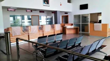 الحكومة تضيق الخناق على موظفي الإدارات العامة وتربط الترقية بنظام النقاط.