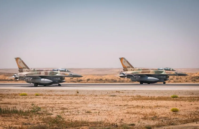 الجيش الإيراني يعلن عن إسقاط طائرة F-35 إسرائيلية جديدة غرب البلاد الجيش الإيراني يعلن عن إسقاط طائرة F-35 إسرائيلية جديدة غرب البلاد