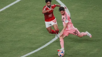 بالفيديو.. خدعة للجمهور حول تسجيل ميسي هدفًا مذهلاً ضد الأهلي المصري