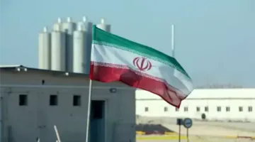 تصعيد مرتقب: إسرائيل تهدد بشن هجوم على إيران، وواشنطن تؤكد التزامها بالحلول الدبلوماسية مع التأكيد على منع طهران من تحقيق أهدافها النووية. ويتناول كوف: البرنامج النووي الإيراني خطر وجودي على إسرائيل والعالم.