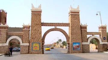 وزيرة السياحة تعرض خطة تطوير السياحة في زاكورة
