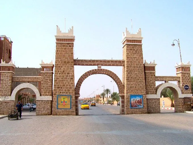 وزيرة السياحة تعرض خطة تطوير السياحة في زاكورة وزيرة السياحة تعرض خطة تطوير السياحة في زاكورة