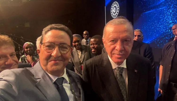 سيلفي القيوح: الفرق بين وزير ورجل دولة