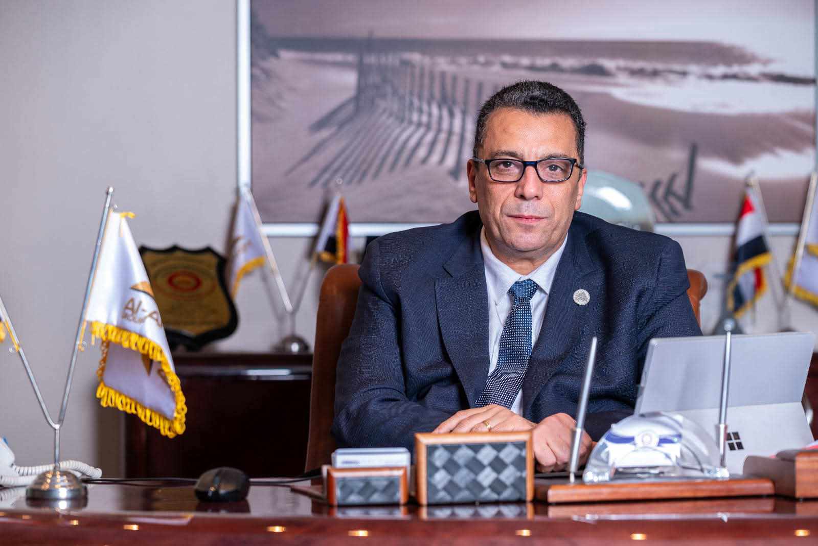 قيادي في حزب حماة الوطن: مصر تقدم خطوة جديدة في دعم أبناء الشهداء وتجسيد ولاء الدولة لهم. قيادي في حزب حماة الوطن: مصر تقدم خطوة جديدة في دعم أبناء الشهداء وتجسيد ولاء الدولة لهم.