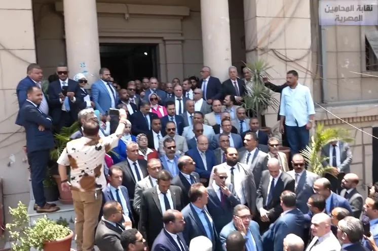 تجنب المثول أمام المحاكم: تفاصيل اجتماع نقابة المحامين حول أزمة الرسوم القضائية