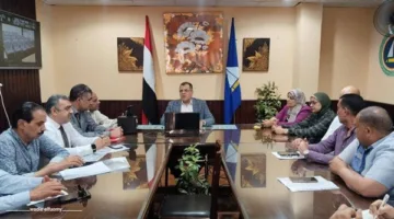 إغلاق ومصادرة كافيه مخالف في النزهة.. وعمليات التفتيش مستمرة بتعليمات محافظ القاهرة (صور)