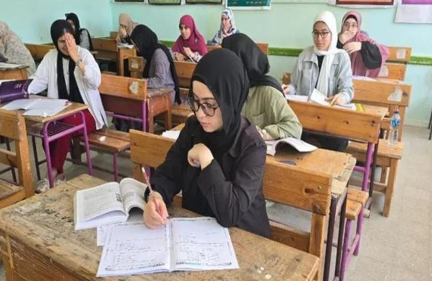 إصابة طالبتين بالدود في الزائدة الدودية ومشكلة نفسية أثناء اختبارات الثانوية العامة في الشرقية