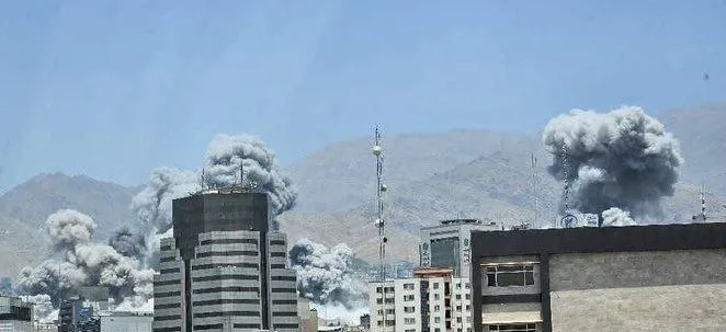إيران: إسرائيل هاجمت 12 موقعًا في طهران صباح الثلاثاء. إيران: إسرائيل هاجمت 12 موقعًا في طهران صباح الثلاثاء.