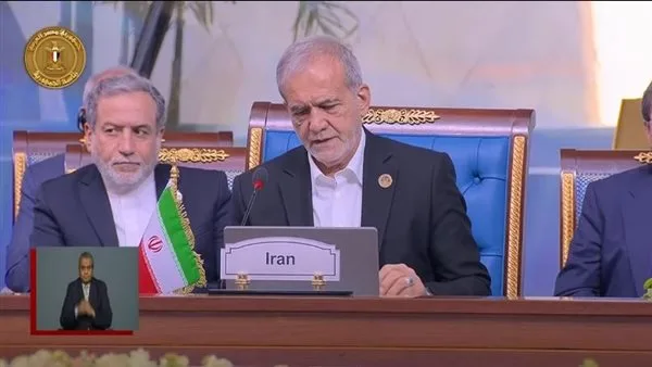 الرئيس الإيراني: لن نستسلم للضغوط ولن نوقف أبحاثنا النووية تمامًا الرئيس الإيراني: لن نستسلم للضغوط ولن نوقف أبحاثنا النووية تمامًا
