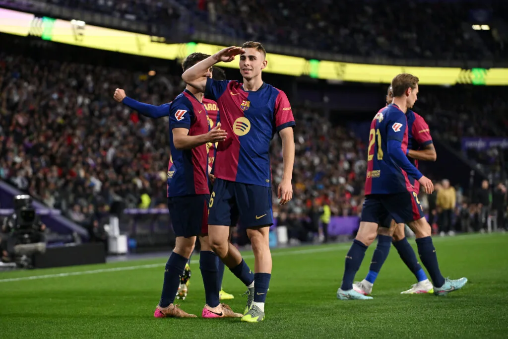 8 لاعبين في برشلونة قد يغادرون بسبب انتقال نيكو ويليامز 8 لاعبين في برشلونة قد يغادرون بسبب انتقال نيكو ويليامز