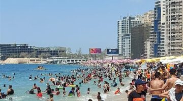 شواطئ اقتصادية أو مجانية في مصر: صيف بدون ضغوط مالية