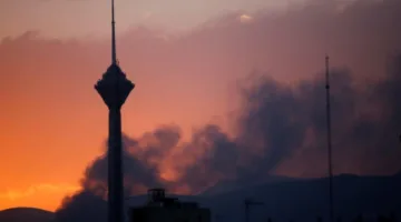 إيران تُحذر من ضرورة إخلاء مكاتب قنوات إسرائيلية بعد الهجوم على مبنى الإذاعة الإيرانية
