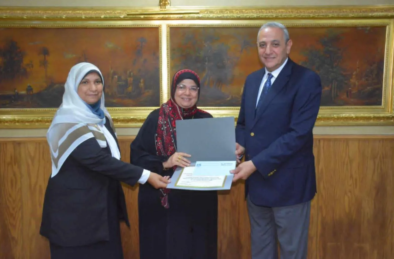تقدير لجهود الأمهات المتميزات في الغربية: قصص كفاح ملهمة خلال احتفالية الوفاء للوطن.