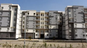 مسؤولو أجهزة ثلاث مدن جديدة يقومون بجولة تفقدية لمشاريع الإسكان والخدمات.
