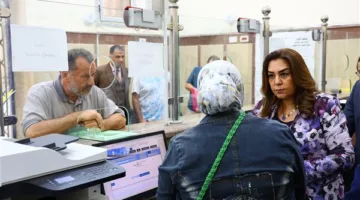 جولة غير متوقعة لوزيرة التنمية المحلية في حي عابدين بالقاهرة