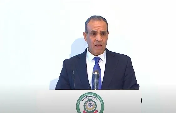 مصر وألمانيا تجريان مناقشات سياسية حول العلاقات بينهما وتتناقشان بشأن التطورات الإقليمية والدولية. مصر وألمانيا تجريان مناقشات سياسية حول العلاقات بينهما وتتناقشان بشأن التطورات الإقليمية والدولية.