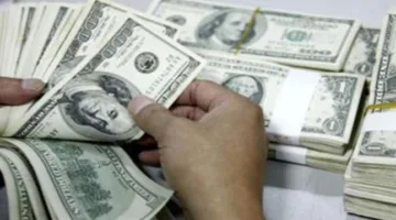 ضبط قضايا تهريب للعملة الأجنبية بقيمة 4 ملايين جنيه