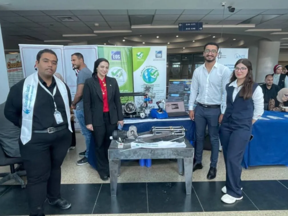 طلاب جامعة بنها الأهلية يقدمون مشاريع هندسية مستدامة في مؤتمر المناخ الدولي طلاب جامعة بنها الأهلية يقدمون مشاريع هندسية مستدامة في مؤتمر المناخ الدولي