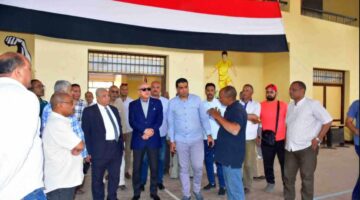 محافظ الأقصر يزور الصالة الرياضية المغلقة بإسنا ويعطي توجيهات لصيانتها وتوسيع فعالياتها الرياضية