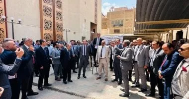 وقفة تظاهر لمحامي محافظة الغربية في مجمع المحاكم احتجاجا على ارتفاع الرسوم القضائية وقفة تظاهر لمحامي محافظة الغربية في مجمع المحاكم احتجاجا على ارتفاع الرسوم القضائية