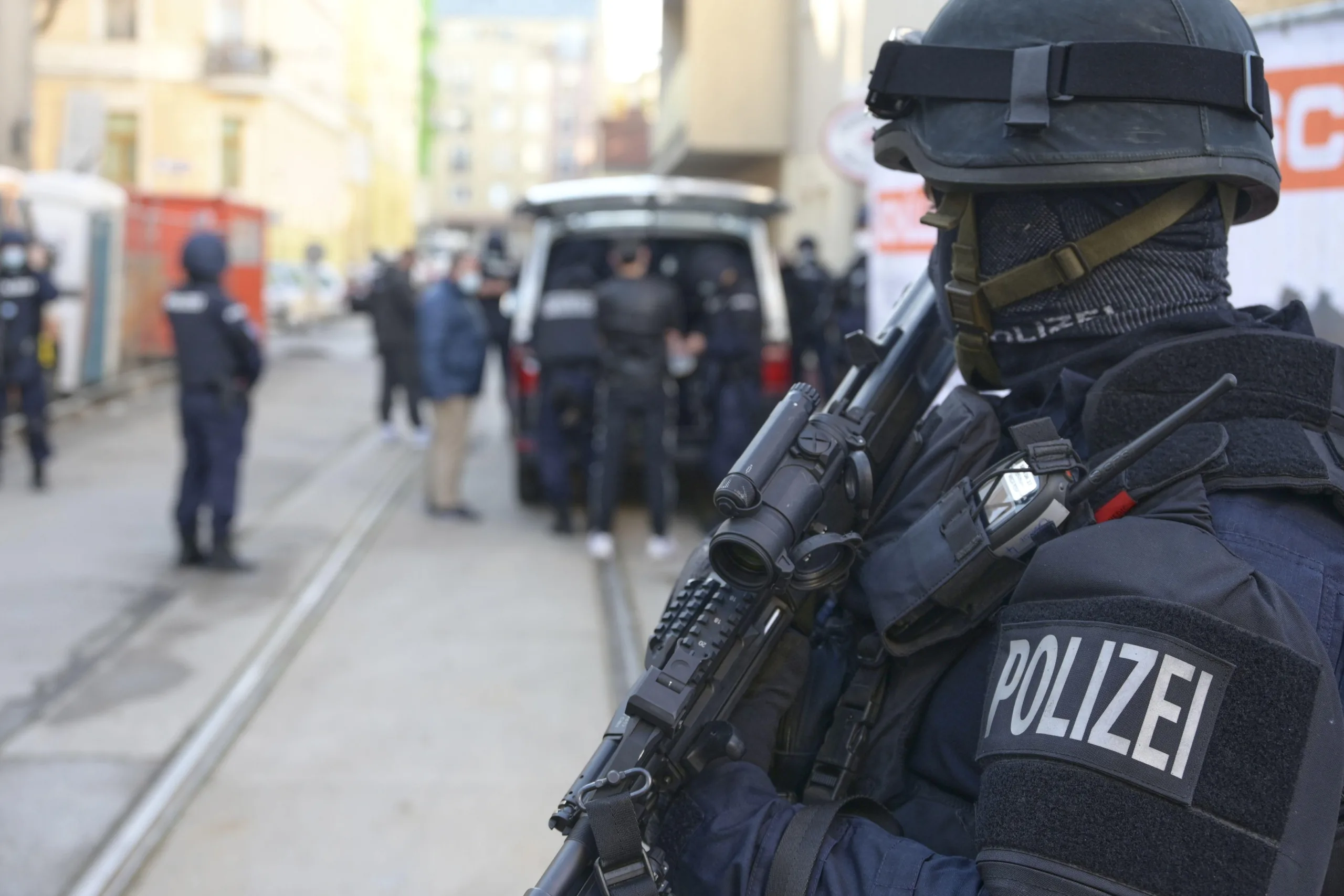 زيادة عدد ضحايا حادث إطلاق النار في مدرسة بمدينة جراتس النمساوية إلى 9 أشخاص. زيادة عدد ضحايا حادث إطلاق النار في مدرسة بمدينة جراتس النمساوية إلى 9 أشخاص.