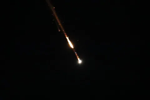 جيش الاحتلال يدعي إحباط معظم الصواريخ الإيرانية ويتنبأ بإطلاق المزيد منها