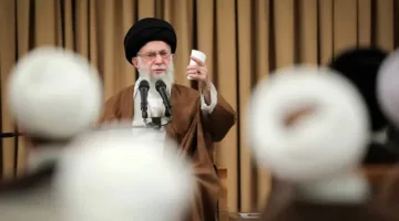 مرشد إيران في أصعب اختبار: صراع عنيف ومخاطر الاغتيال