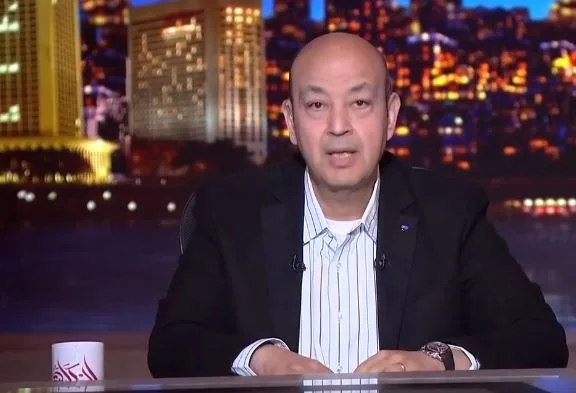 عمرو أديب يشرح دوافع اهتمامه بقضية نوال الدجوي وما اكتسبه من تجربتها: إذا كنت قلقاً، وزع الآن عمرو أديب يشرح دوافع اهتمامه بقضية نوال الدجوي وما اكتسبه من تجربتها: إذا كنت قلقاً، وزع الآن