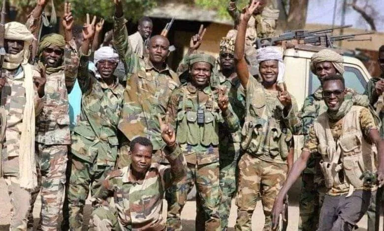 الجيش السوداني يُعلن عن انسحاب من منطقة مثلث الحدود مع مصر وليبيا