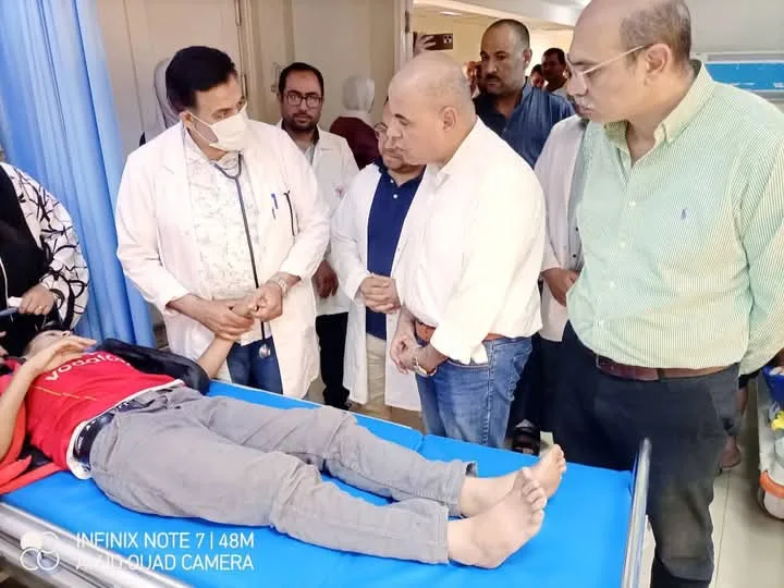 وكيل وزارة الصحة في الشرقية يقوم بزيارة مستشفى بلبيس المركزي لمراقبة سير العمل أثناء إجازة عيد الأضحى. وكيل وزارة الصحة في الشرقية يقوم بزيارة مستشفى بلبيس المركزي لمراقبة سير العمل أثناء إجازة عيد الأضحى.