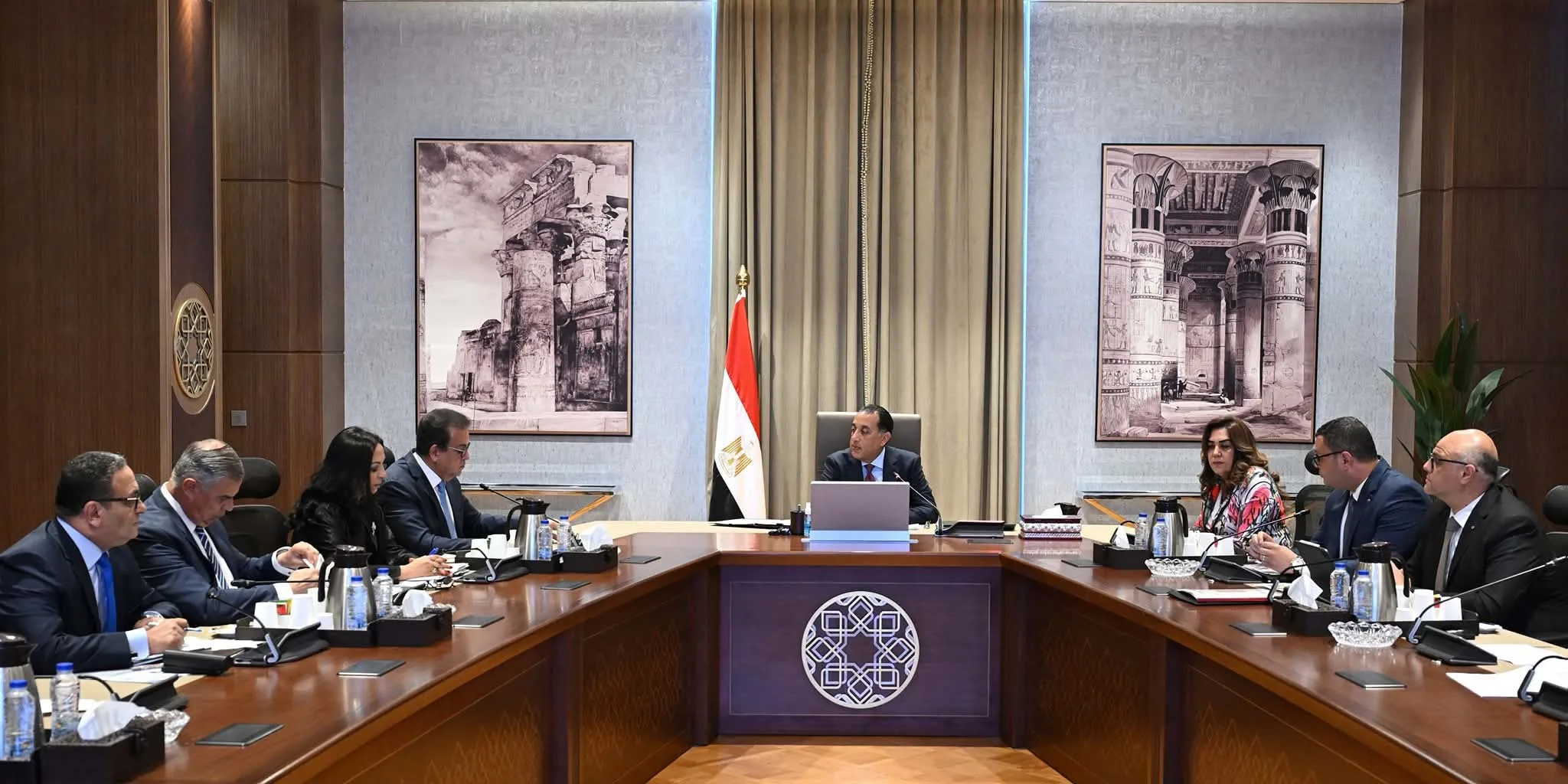 في اجتماع مع رئيس الوزراء: الحكومة تعلن قرب القضاء على مرض الجذام في اجتماع مع رئيس الوزراء: الحكومة تعلن قرب القضاء على مرض الجذام