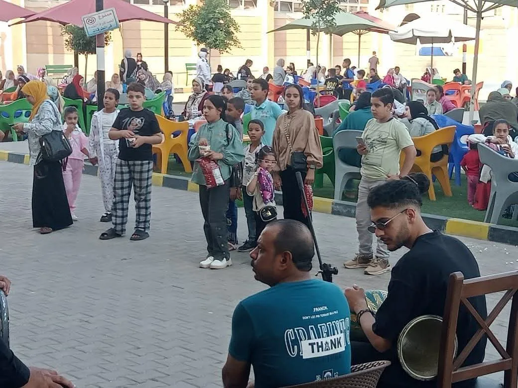 أجواء احتفالية حيوية وحشود جماهيرية بمناسبة عيد الأضحى في ثقافة الشرقية