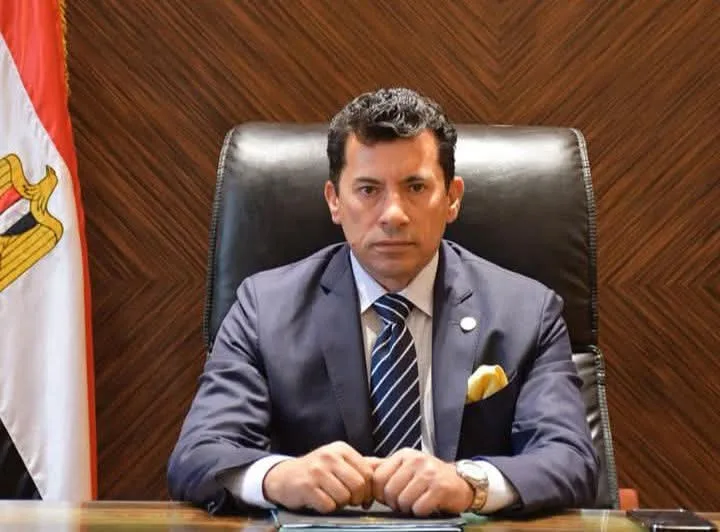 “صبحي” يبرز أن مشاركة شباب مصر في هذه القمة تعزز الدعم نحو التنمية الوطنية. “صبحي” يبرز أن مشاركة شباب مصر في هذه القمة تعزز الدعم نحو التنمية الوطنية.