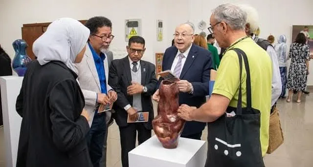 كلية الفنون الجميلة في الجامعة الروسية المصرية تقيم معرض “الفن للجميع” كلية الفنون الجميلة في الجامعة الروسية المصرية تقيم معرض “الفن للجميع”