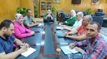 عميد كلية السياحة والفنادق بالفيوم يعقد اجتماعًا تمهيديًا لتجديد الاعتماد للجودة