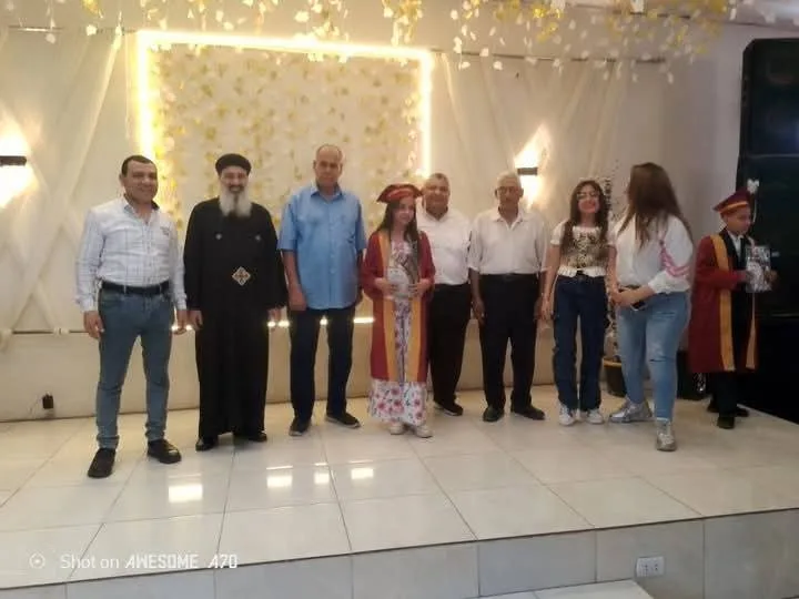 مدرسة الكاثوليك في المراغة تحتفل بإقامة حفلة مميزة لاختتام الأنشطة التعليمية في النادي الرياضي بسوهاج مدرسة الكاثوليك في المراغة تحتفل بإقامة حفلة مميزة لاختتام الأنشطة التعليمية في النادي الرياضي بسوهاج