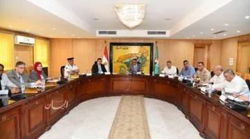 محافظ الفيوم يراقب جاهزية الجهات التنفيذية لامتحانات الثانوية العامة
