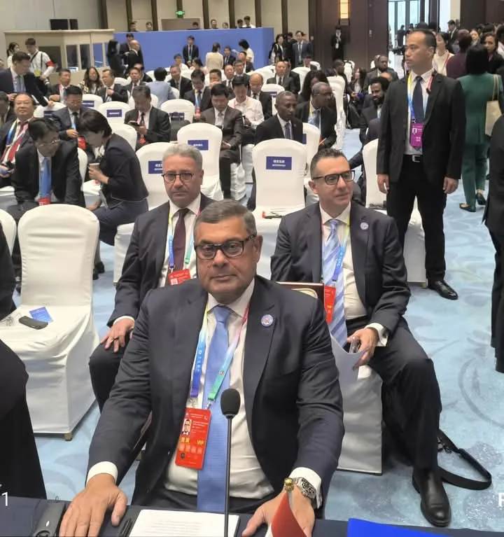 المنتدى الإفريقي الصيني يطرح 10 توصيات لتعزيز التنمية ومواجهة التحديات التي ت destabilize الاقتصاد العالمي. المنتدى الإفريقي الصيني يطرح 10 توصيات لتعزيز التنمية ومواجهة التحديات التي ت destabilize الاقتصاد العالمي.