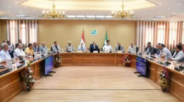 محافظ الشرقية يجتمع بشكل موسع لمراجعة الاستعدادات النهائية لبدء ماراثون امتحانات الثانوية العامة