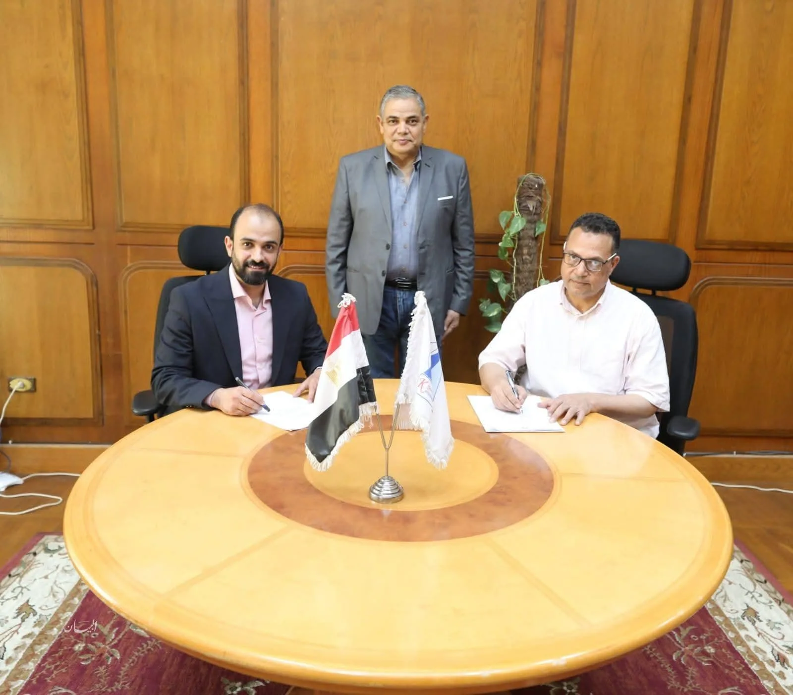 إبرام اتفاقية تعاون بين جامعة كفر الشيخ والهيئة العامة للمراكز الطبية المتخصصة إبرام اتفاقية تعاون بين جامعة كفر الشيخ والهيئة العامة للمراكز الطبية المتخصصة