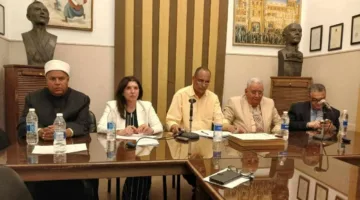 تاريخ الأسرة المصرية عبر العصور: ندوة اللجنة المعنية بالحضارة القديمة لاستكشاف وتعزيز دور المرأة