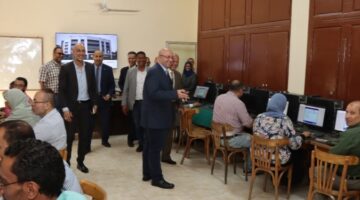 نائب محافظ بني سويف يراقب اختبارات تقييم مستوى المتقدمين لتأهيل القيادات التنفيذية
