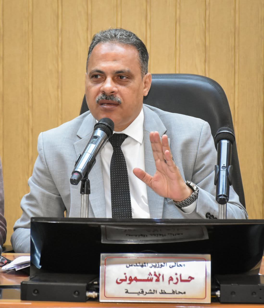 إزالة ١٣ حالة اعتداء على مساحة ١٨٣٢ متر مربع من الأراضي الزراعية في الشرقية. إزالة ١٣ حالة اعتداء على مساحة ١٨٣٢ متر مربع من الأراضي الزراعية في الشرقية.